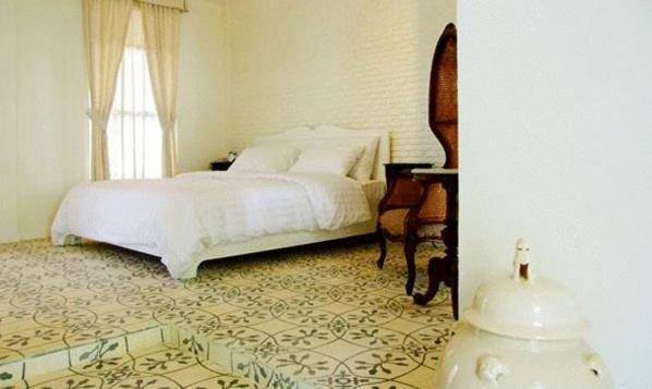 The Hen Hua Hin Hotel Exterior foto