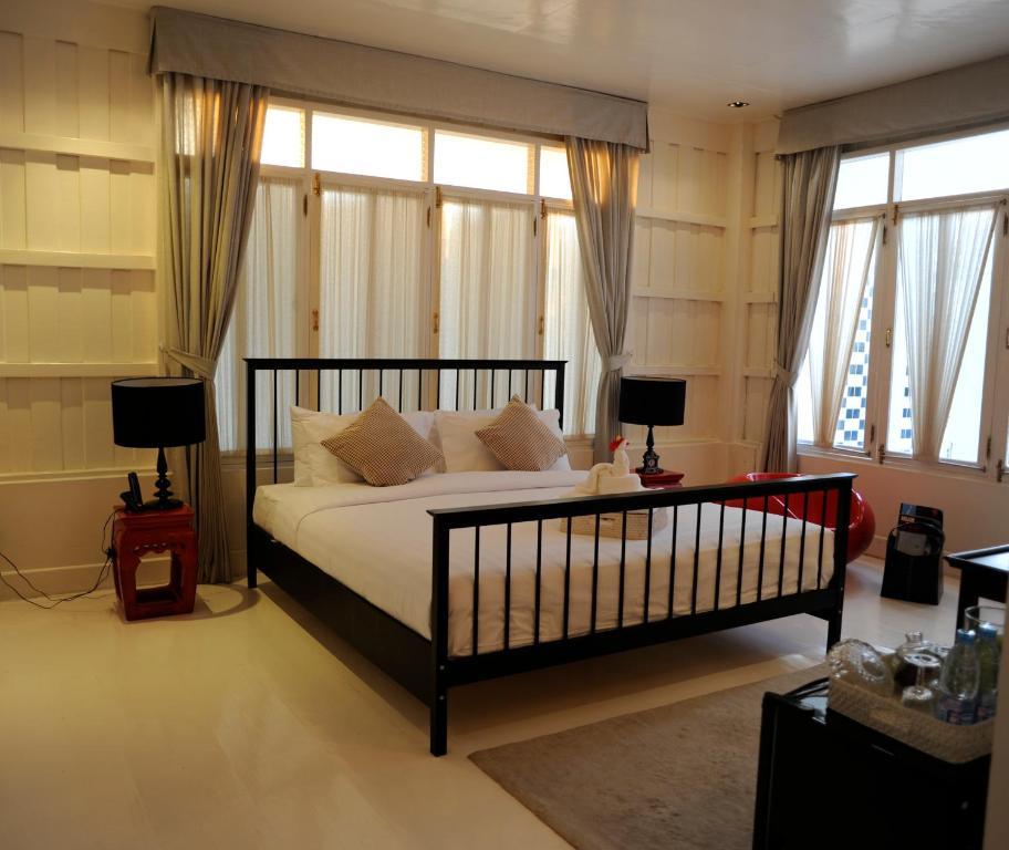 The Hen Hua Hin Hotel Quarto foto